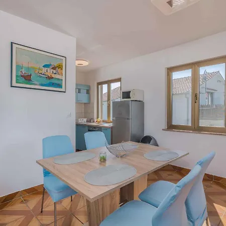 Apartament In - Insel Krk 38221 Soline (Krk)