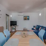 In - Insel Krk 38221 아파트