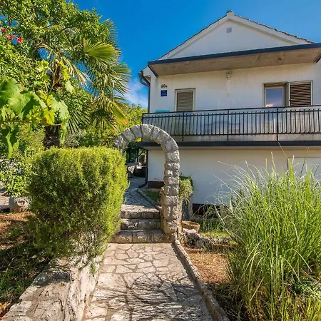 In - Insel Krk 38221 סולינה