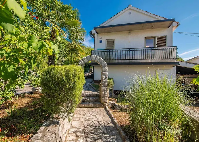 In - Insel Krk 38221 סולינה